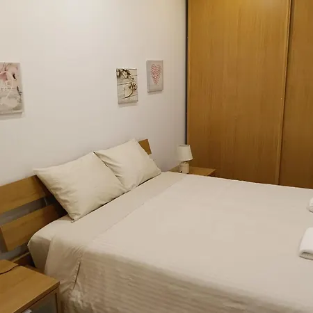 度假居 Casa Do Negrao 蓬塔德尔加达